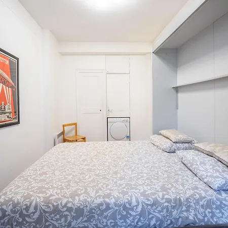 Appartamento De Charme Au Coeur Du Marais Parigi