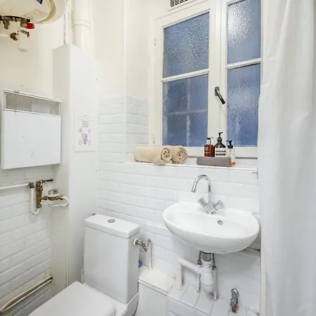 De Charme Au Coeur Du Marais Appartamento Parigi